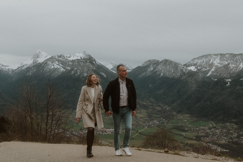 Séance couple au col de la forclaz à Annecy