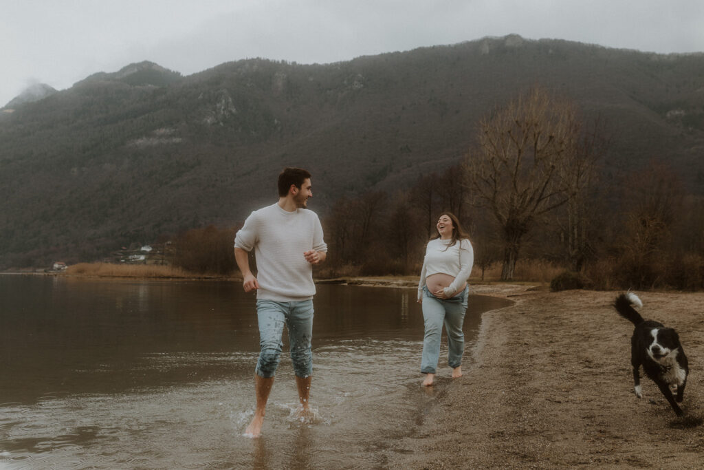 seance photo grossesse hiver doussard Chloe laydevant
