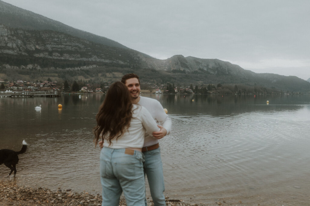 seance photo grossesse Annecy Chloe laydevant